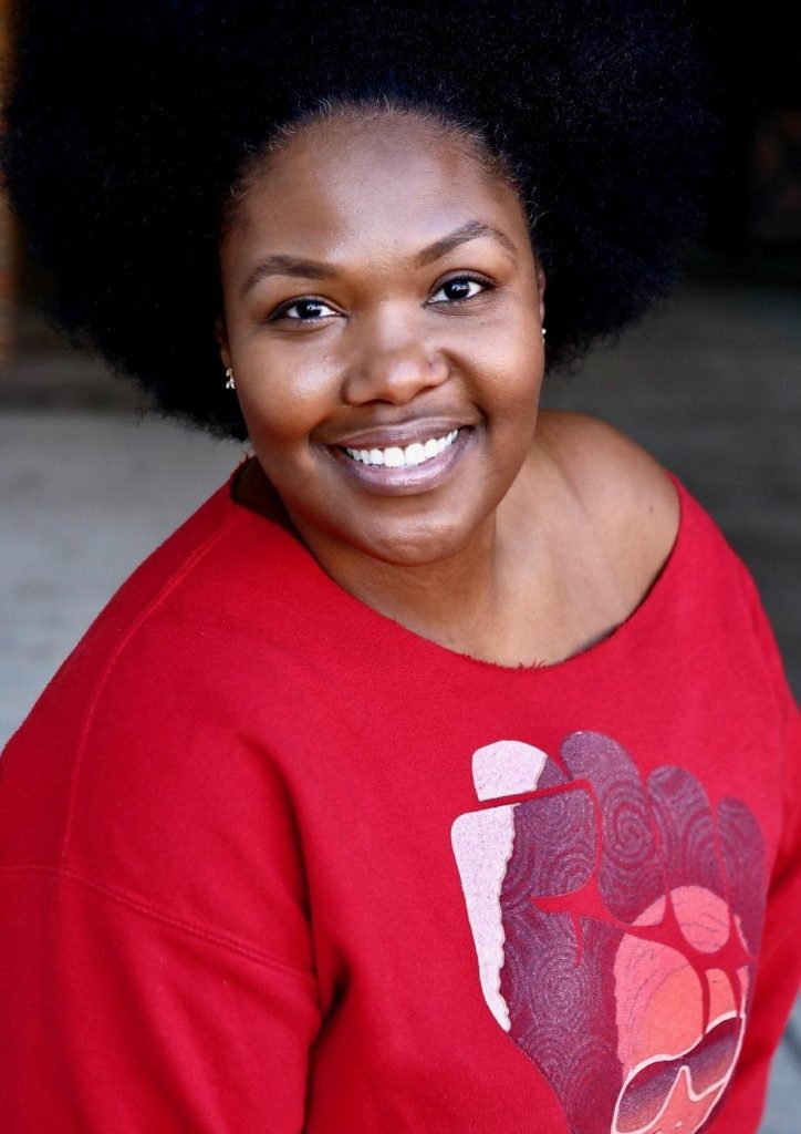 Shanessa Sweeney 724x1024 1